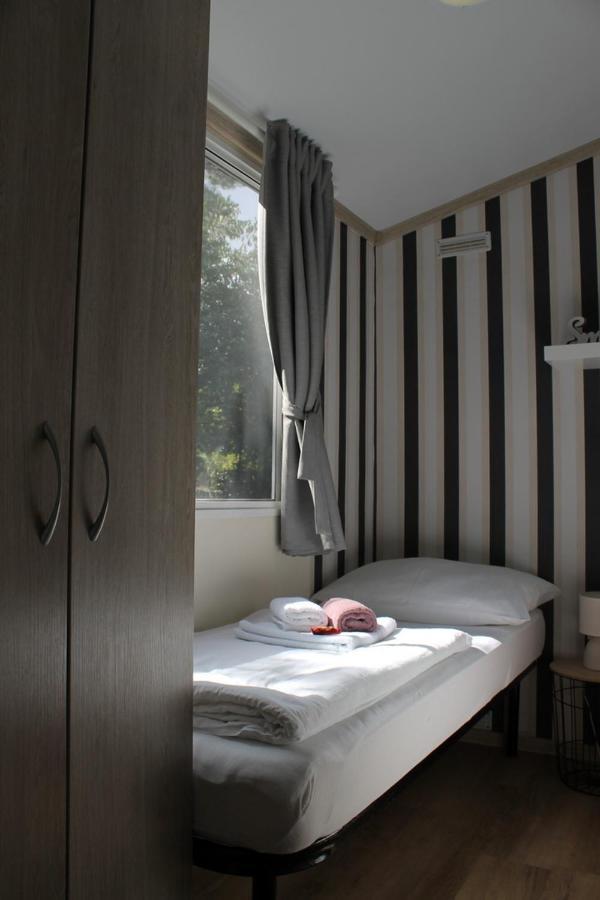 Mobile Home Cicibela บีโอกราดนาโมรู ภายนอก รูปภาพ