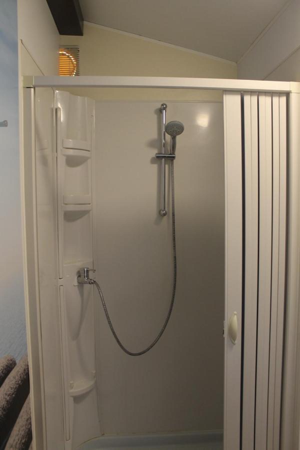 Mobile Home Cicibela บีโอกราดนาโมรู ภายนอก รูปภาพ